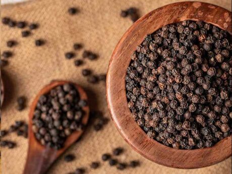 Black Pepper Whole 50g